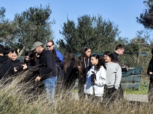 Εκπαιδευτική Εξόρμηση στο Λιβάδι Ακρωτηρίου: Ένα Ταξίδι Γνώσης και Περιβαλλοντικής Ευαισθητοποίησης